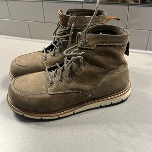 Keen Boots. Men’s Size 9
